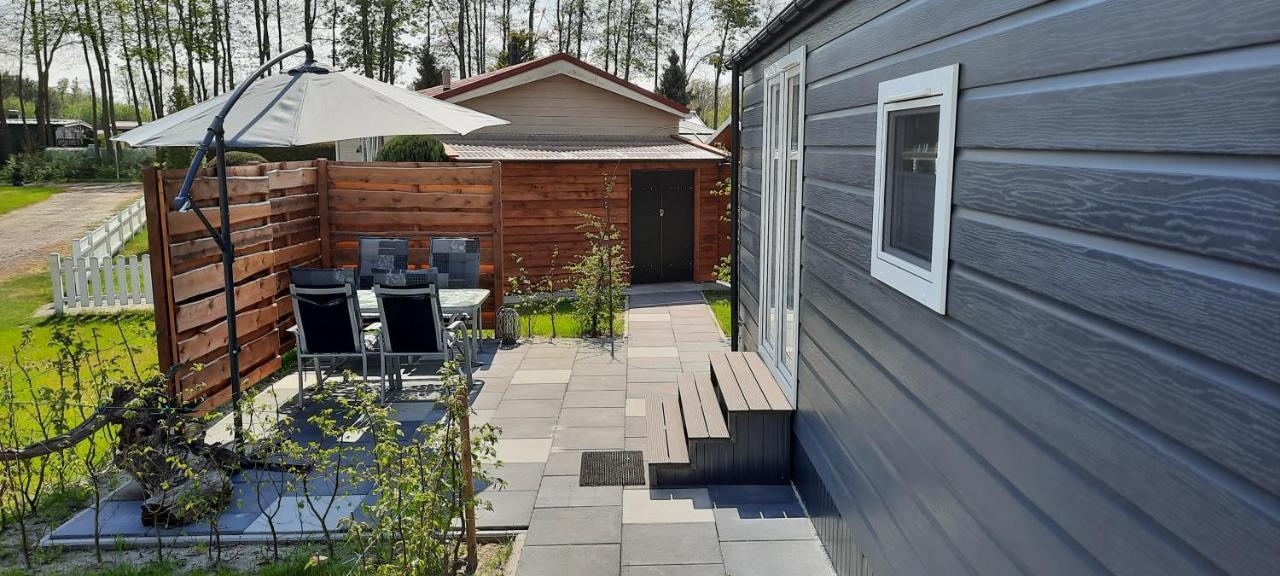 Chalet Campingplatz Nordloh Apen ภายนอก รูปภาพ