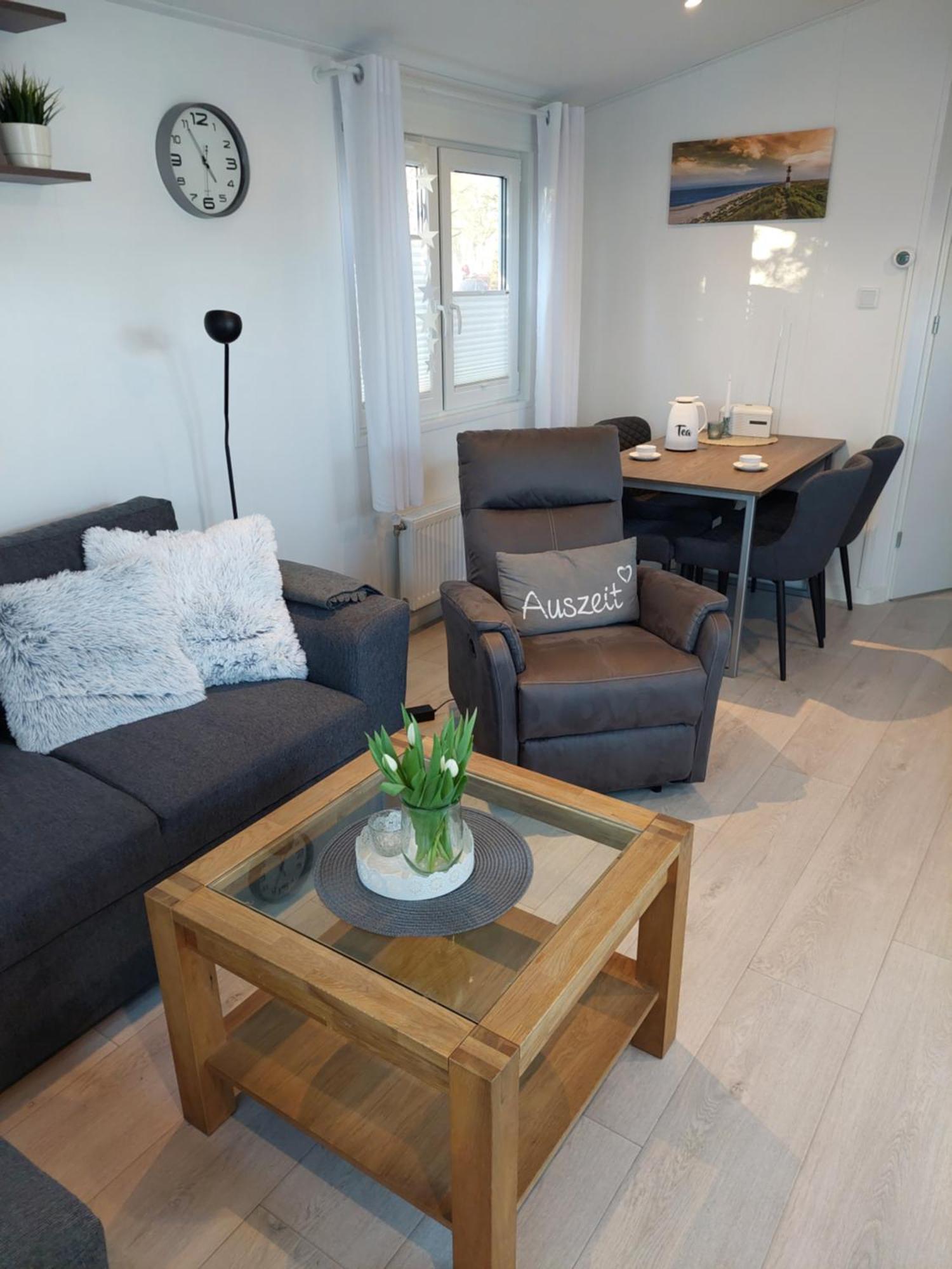 Chalet Campingplatz Nordloh Apen ภายนอก รูปภาพ